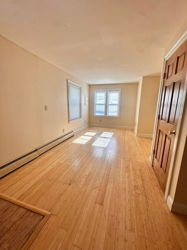 Photo - 86 Pitkin St Apartment