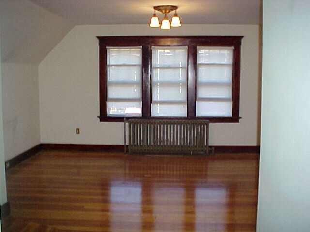 Foto del edificio - 950 Elm St