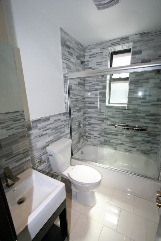 Foto del edificio - 606 West 137th Street