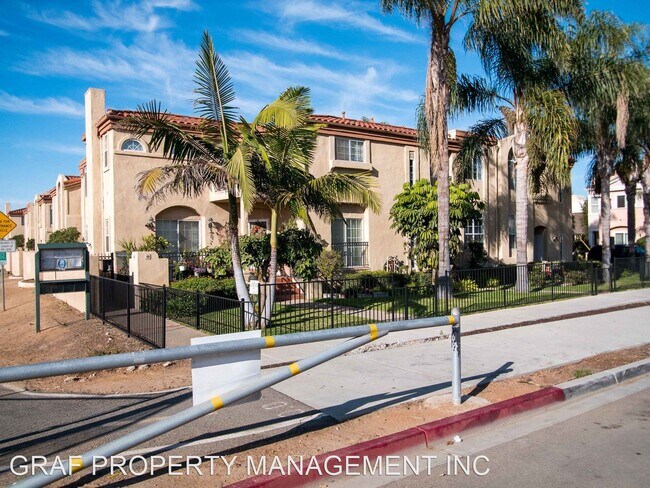 Foto del edificio - 2 br, 2.5 bath House - 805 N. Cleveland St...