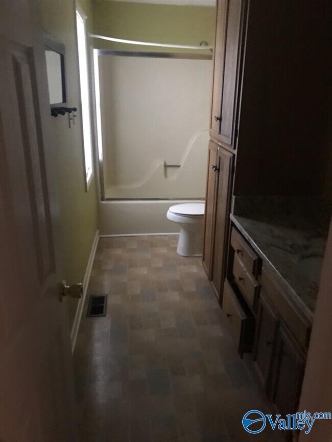 Foto del edificio - 7310 Chadwell Rd SW