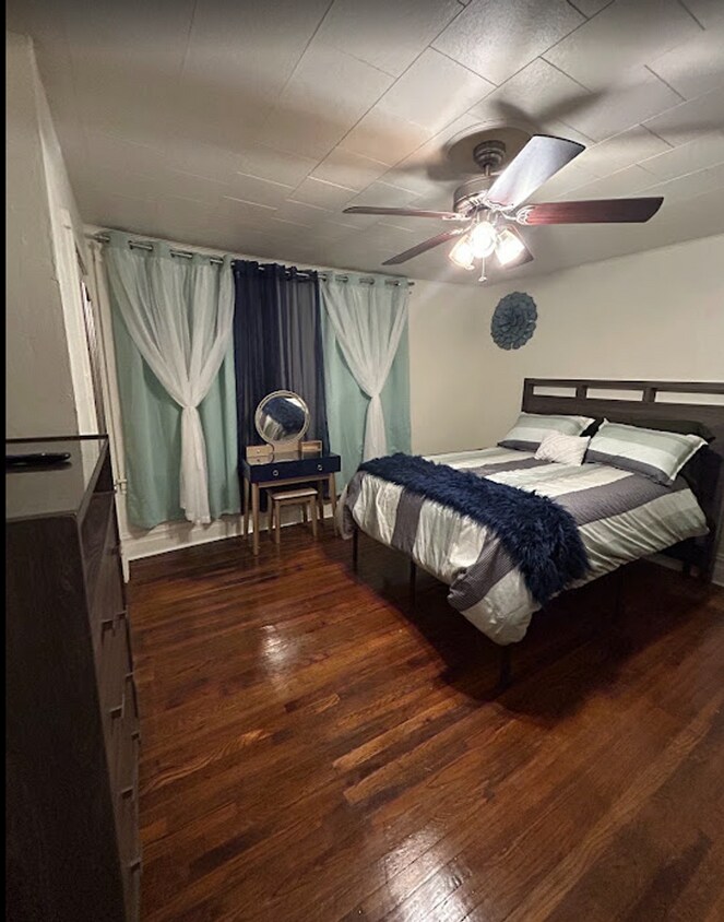 2201 Beaver-Rooms - 2201 Beaver-Rooms