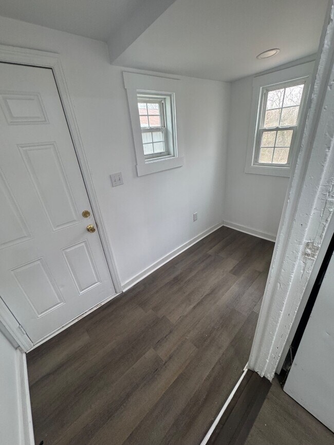 Foto del edificio - 227 Lewis St