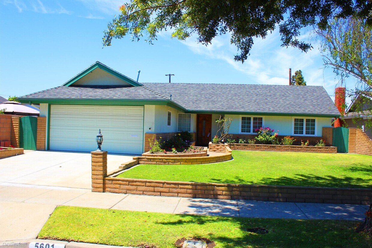 Primary Photo - 4 br, 2 bath House - 5601 Middlecoff Drive