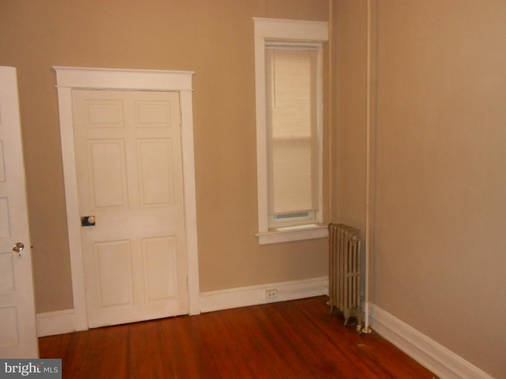 Primary Photo - 22 Carlisle St