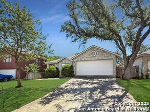 Building Photo - 9814 Diamond Cliff Dr