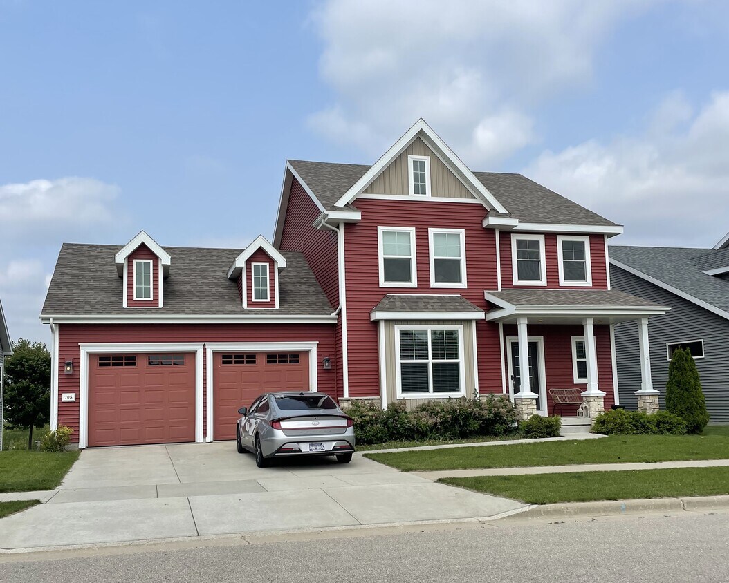 Foto principal - 708 Gingergrass Way