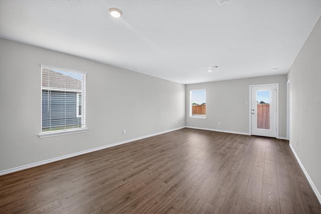 Foto del edificio - 3022 Serenity Ln