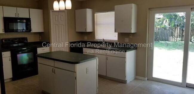 Foto del edificio - 4040 Iveyglen Ave
