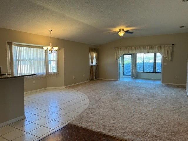 Building Photo - 645 W Sunbird Path