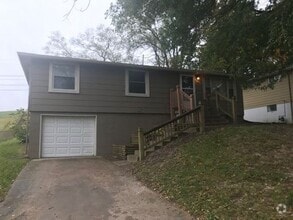 Building Photo - 4021 N Spruce Ave
