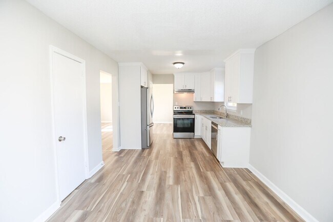 Foto del edificio - Spacious Home Near Bow Creek & Lynnhaven Mall