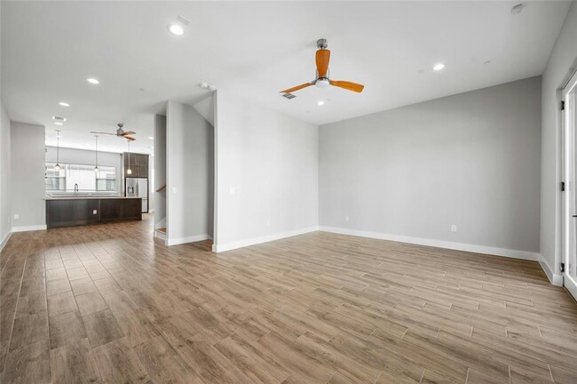 Building Photo - 4204 Elevator Dr