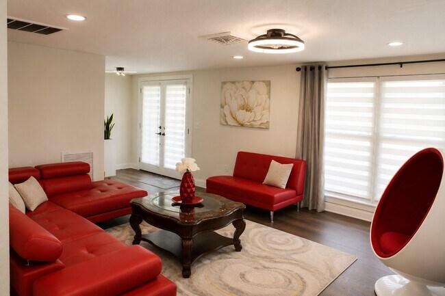 Building Photo - 12416 Cobble Stone Dr