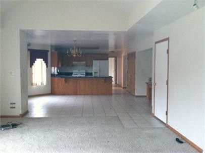 Building Photo - 1624 Day Lily Ln