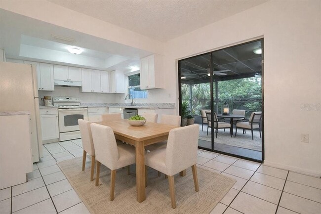 Foto del edificio - 5416 Desoto Pl