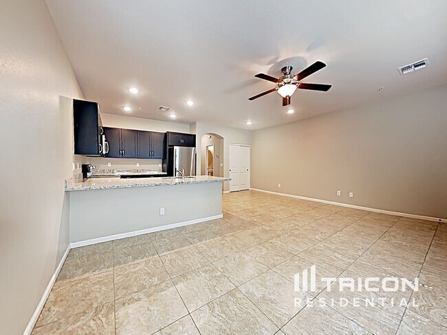 Foto del edificio - 12575 W Gentle Rain Rd