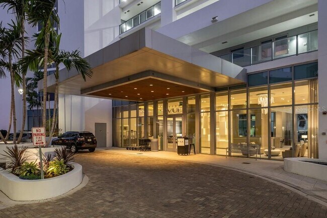 Foto del edificio - 1155 N Gulfstream Ave
