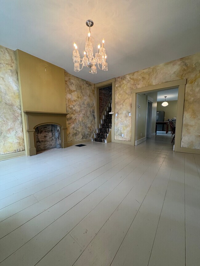 Sala de estar - 311 S 3rd St