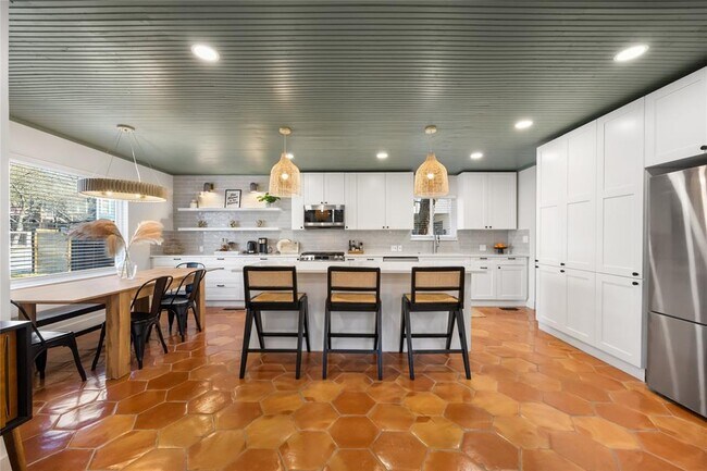 Foto del edificio - 2109 Brackenridge St