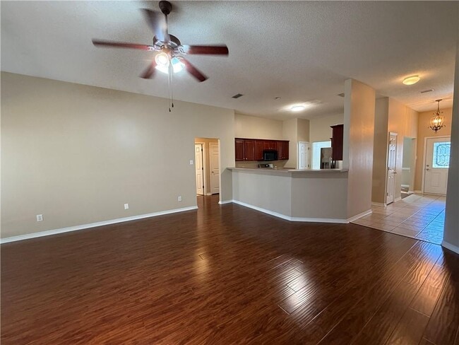 Building Photo - 10154 Waterford Way