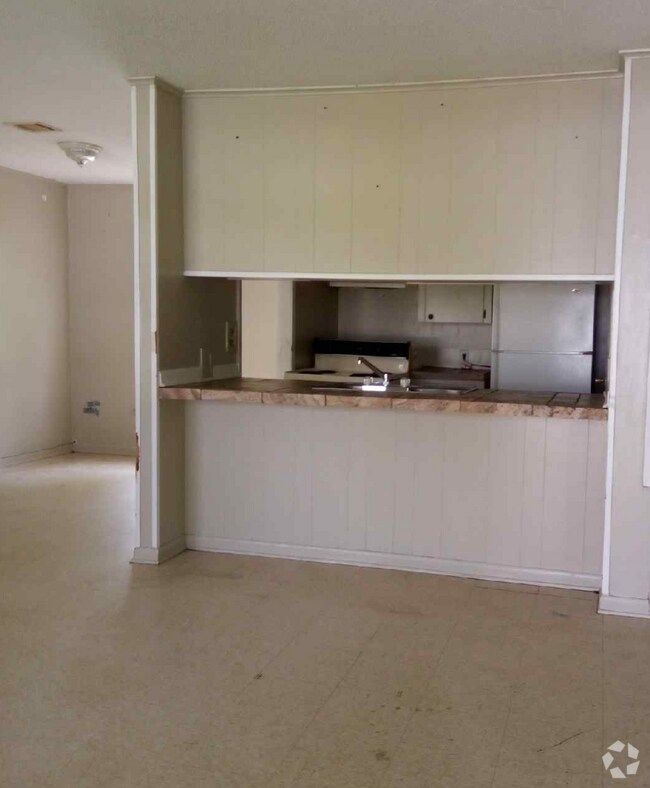 Apartments For Rent in Gilbert, LA with Parking 2 Rentals