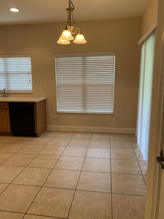 Kitchen - 6795 Sorrento St