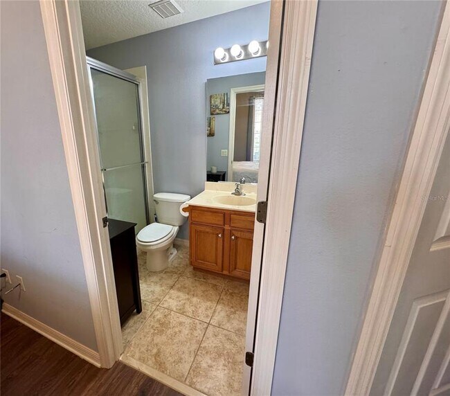 Foto del edificio - 412 Blue Bayou Ln