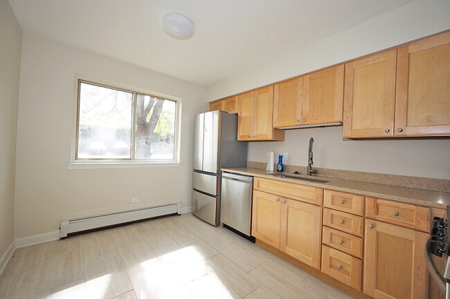 Building Photo - 118 Boardwalk St