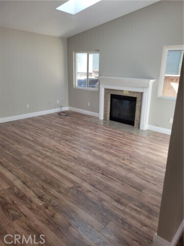 Building Photo - 11760 Treeview Pl