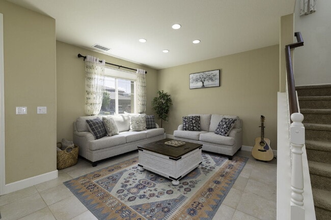 Building Photo - Spacious Home in Damonte Ranch - Large Backyard!