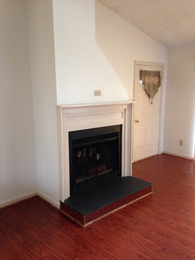 Building Photo - 3503 Dublin Ct