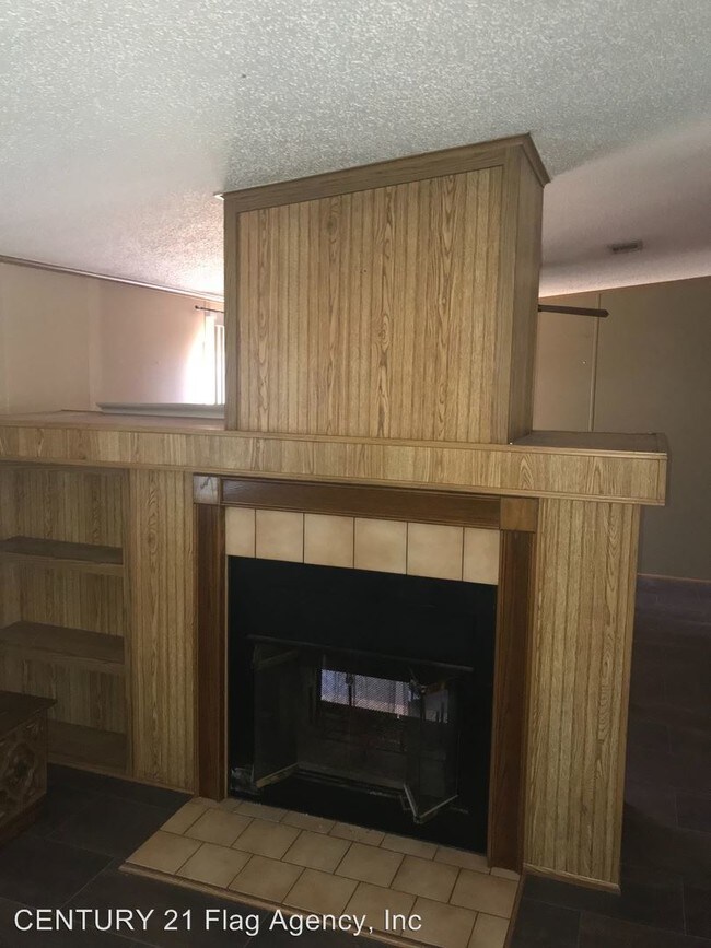 Building Photo - 3 br, 2 bath House - 4755 Cambridge Dr.