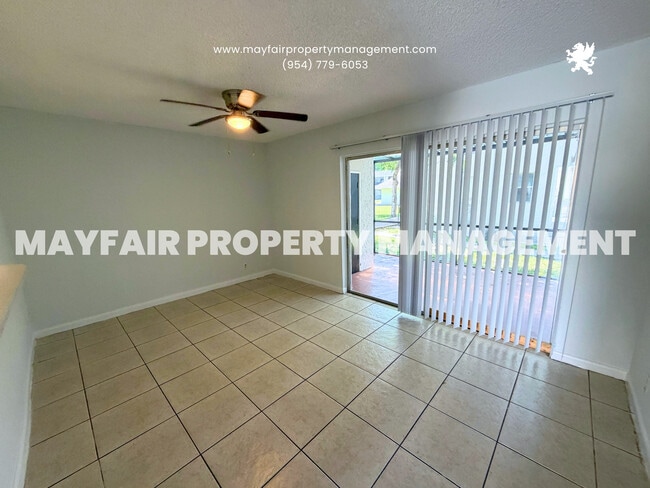 Building Photo - 4521 Treehouse Ln