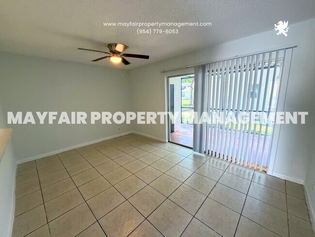 Foto del edificio - 4521 Treehouse Ln