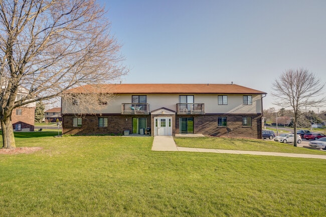 Building Photo - 1525 Kenilworth Ct