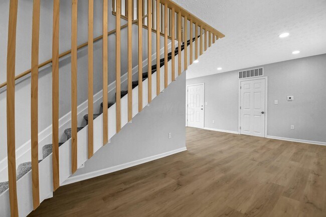 Foto del edificio - 2197 Watkins Rd