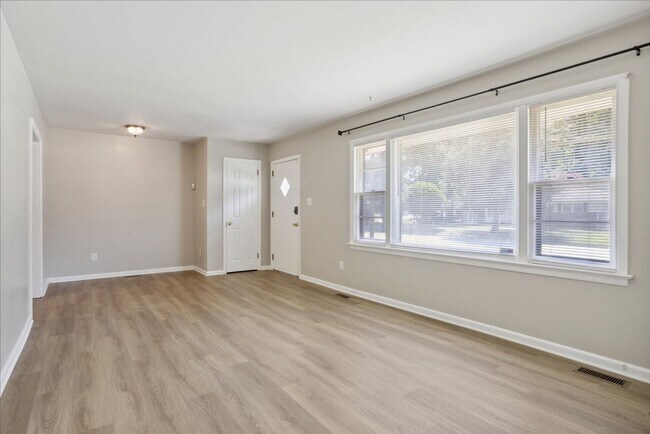 Foto del edificio - Big Bethel Heights - Hampton