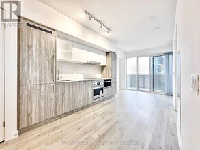 Building Photo - 138-2138 Downes St