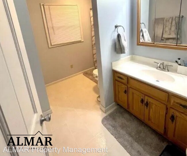 Foto del edificio - 4 br, 2.5 bath House - 204 Michigan Drive