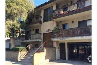 Primary Photo - 1255 W 7th St