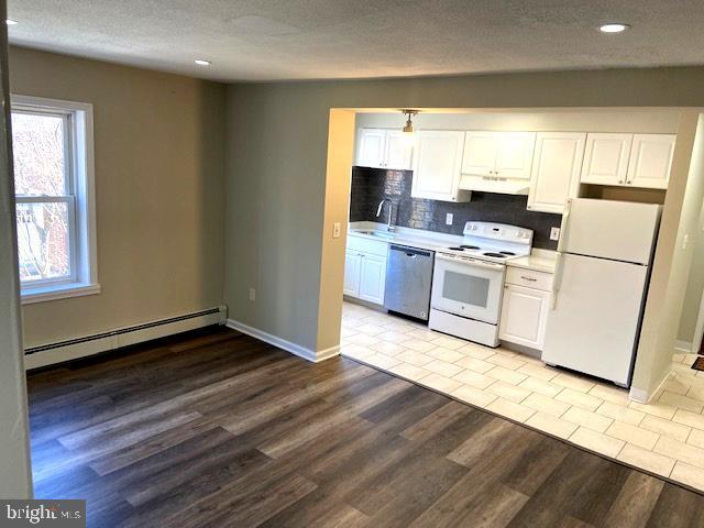 Foto principal - 333 E State St
