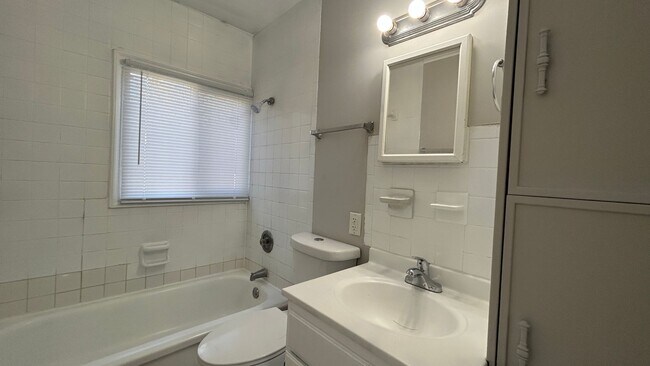 Foto del edificio - 2 bedroom home