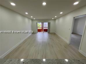 Foto del edificio - 7720 Camino Real