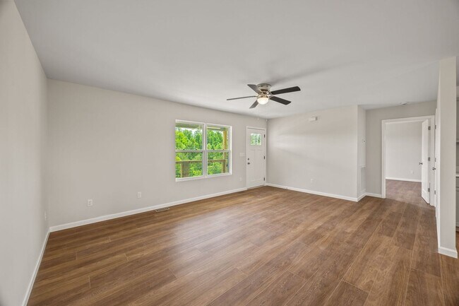 Foto del edificio - 518 Beaver Ln