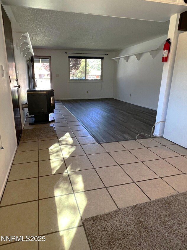 Building Photo - 1765 Camille Dr