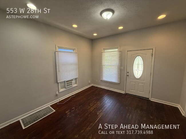 Foto del edificio - 553 W 28th St