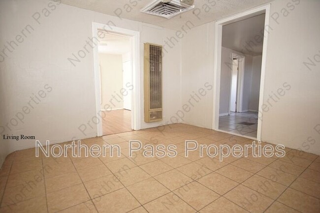 Building Photo - 7161 Dale Rd