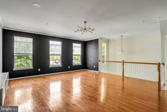 Foto del edificio - 23210 Roberts Tavern Dr