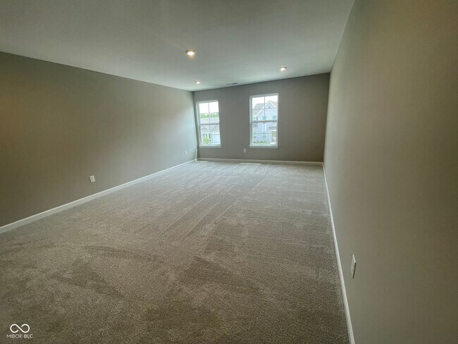 Foto del edificio - 330 Oxford Ln